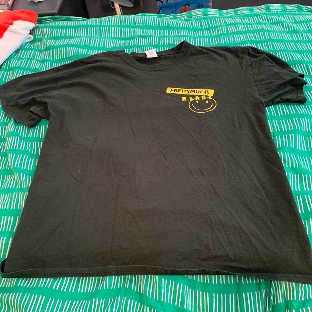 prettymuch funktion tour t-shirt